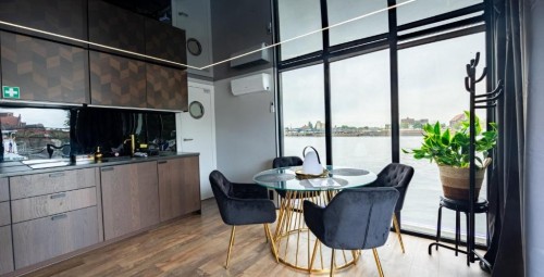 Pobyt w Domku na Wodzie (3 Noce, 1-6 Osób) | Energy Apartments | Szczecin-Prezent dla Rodziców_P