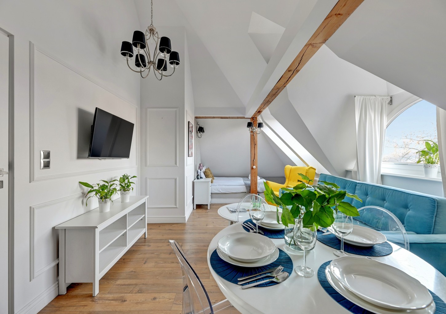 Luksusowy Pobyt w Apartamencie (2 Noce, 1-4 Osoby) | Lion Apartments Sopot | Sopot