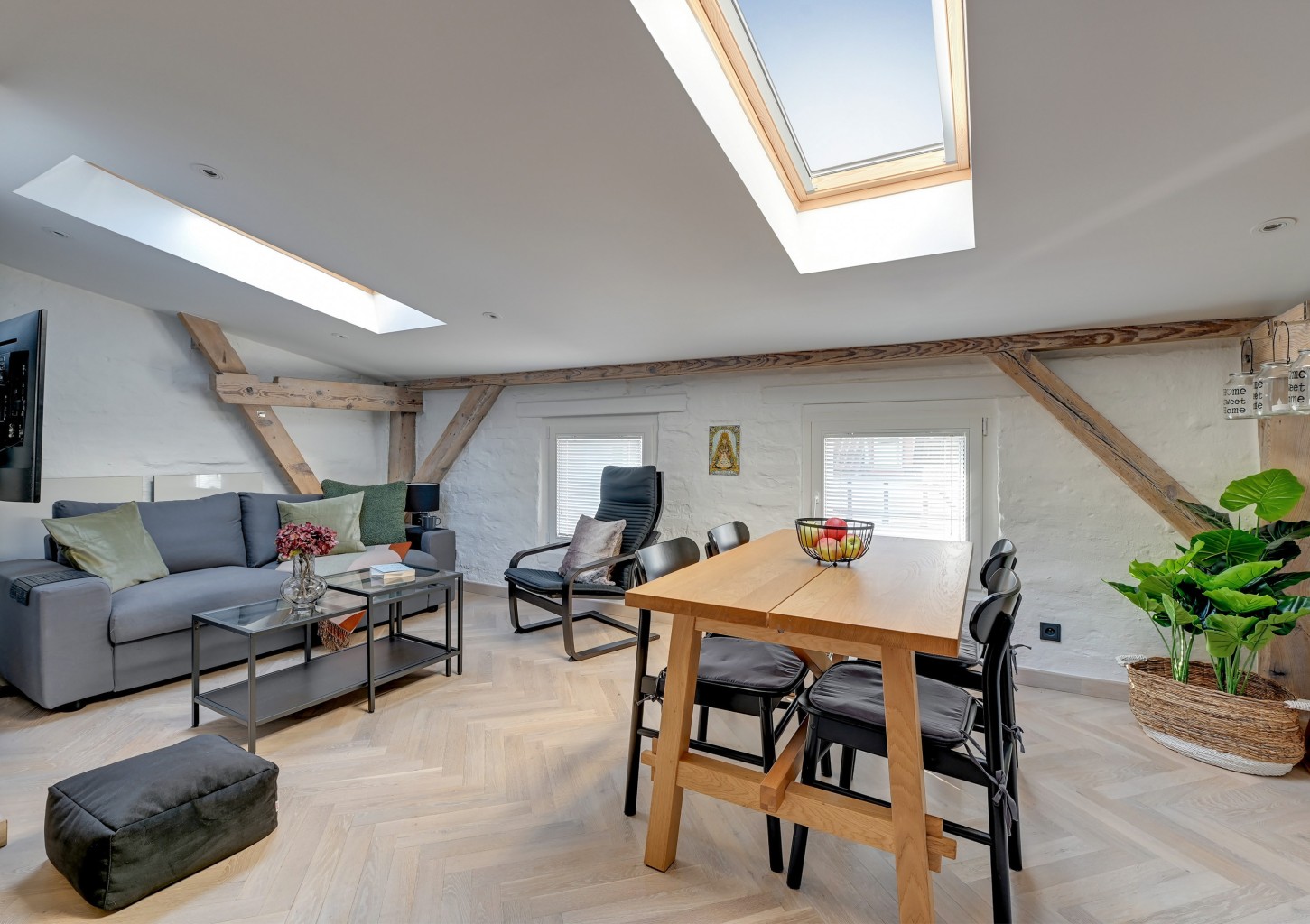 Niezapomniany Pobyt w Apartamencie (2 Noce, 1-4 Osoby) | Lion Apartments Sopot | Sopot