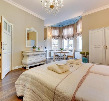 Pobyt w Pokoju Provance (2 Noce, 2 Osoby) | Lion Apartments Sopot | Sopot