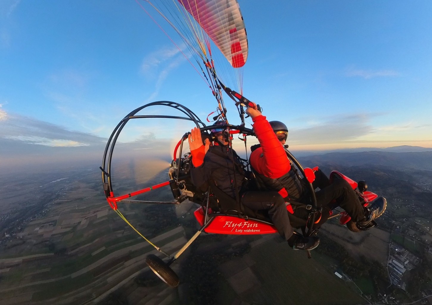 Lot Widokowy Motoparalotnią (30 minut) | Gierałtowiczki