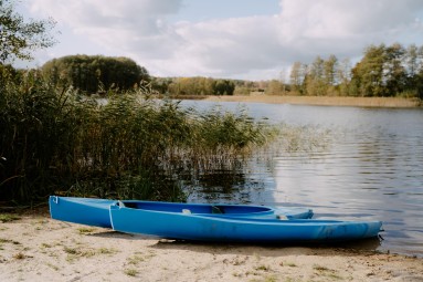 Odprężający Pobyt w Domku (2 Noce, 2 Osoby) | Osada pod Gwiazdami | Bierzwnik-Prezent dla Pary_P