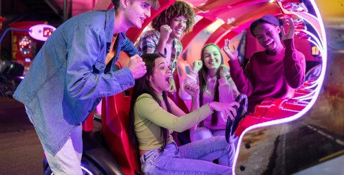 Przygoda w Centrum Rozrywki dla Dwojga | Bielsko-Biała-prezent na Urodziny_S