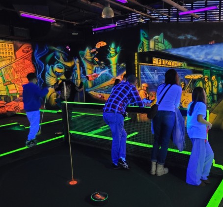 Minigolf dla Przyjaciół | Warszawa