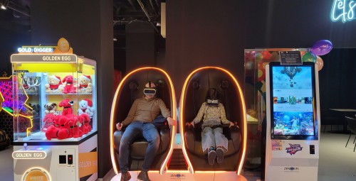 Pokaz Filmów w Technologi VR dla Dwojga | Warszawa-Prezent dla Rodziny_P