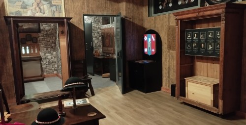 Zabawa w Escape Room Plus dla Przyjaciół | Bielsko-Biała-Prezent dla Znajomych_P