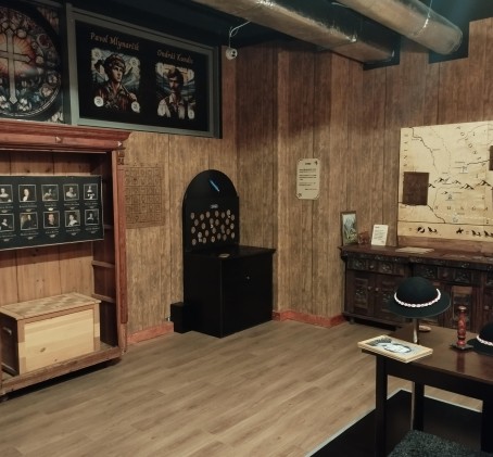 Zabawa w Escape Room Plus dla Przyjaciół | Bielsko-Biała