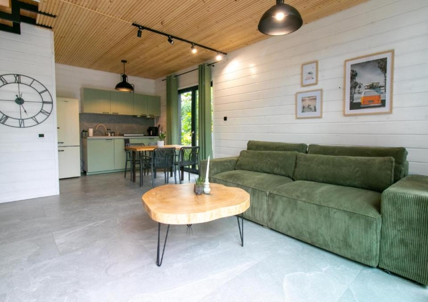 Pobyt w Domku (2 Noce, 2 Osoby) | Stodoła Potołówek