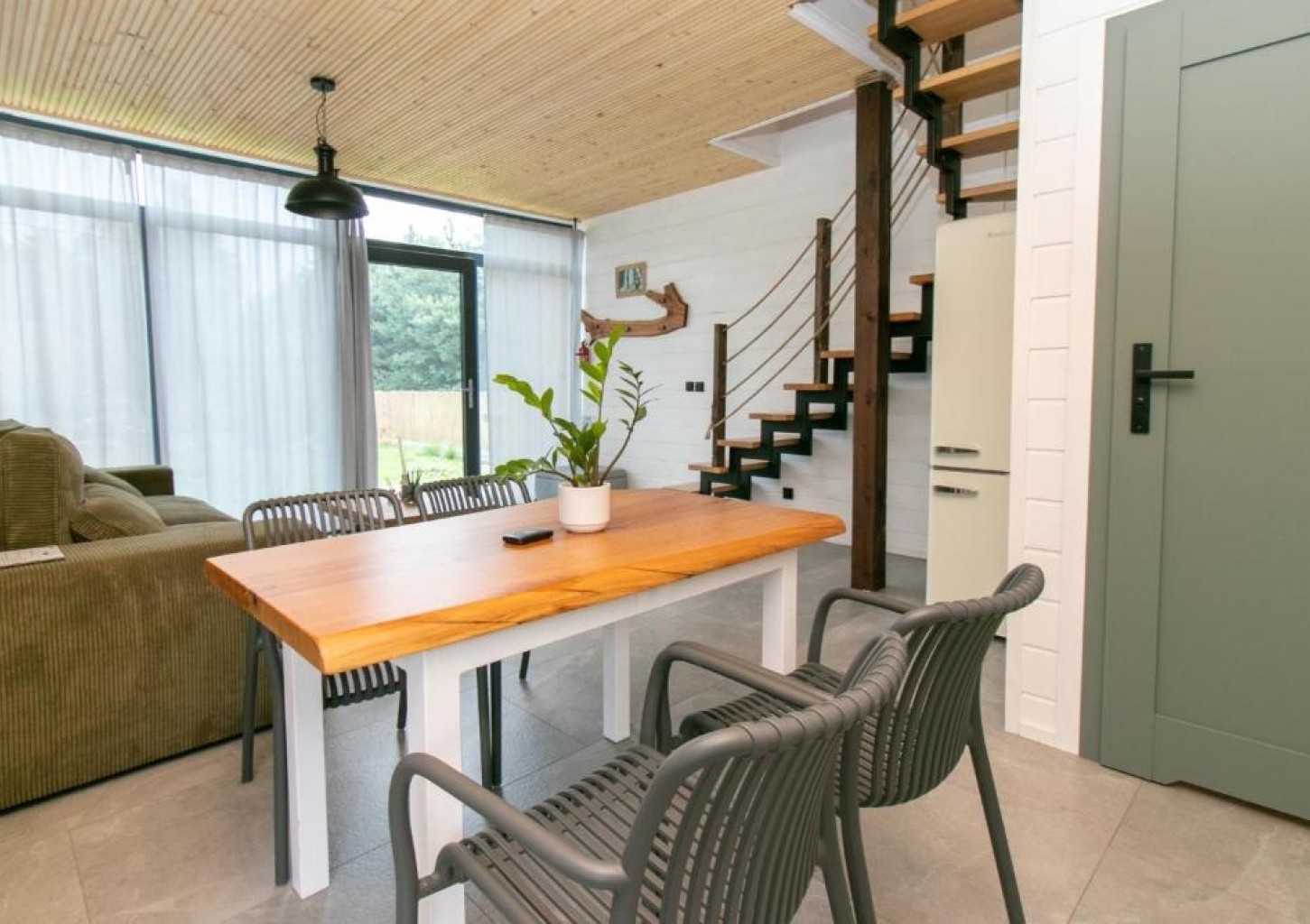 Relaksujący Pobyt w Domku (2 Noce, 2 Osoby) | Stodoła Potołówek