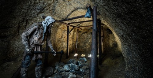 Przygoda w Podziemiach dla Rodziny (2+1) - Trasa Historyczna i Naukowa | Jelenia Góra-Prezent dla Znajomych_P