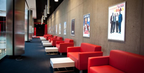 Seans w Kinie dla Przyjaciół (3 osoby) | Wiele Lokalizacji-Prezent na Urodziny_P