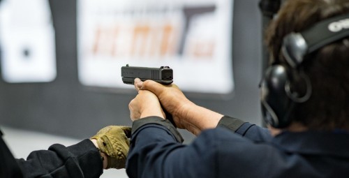 Poznaj Strzelanie dla Dwojga | Warszawa-Prezent dla Znajomych_P