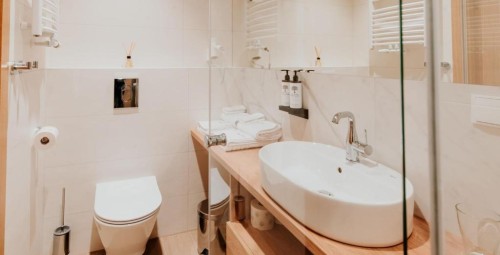 Pobyt w Leśniczówce (3 Noce, 2 Osoby) | Kwatera Czarne | Czarne-Prezent na Urodziny_P