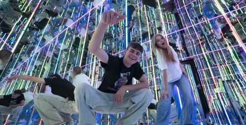 Zwiedzanie Muzeum Iluzji dla Dwojga | Sopot-Prezent dla Pary_P