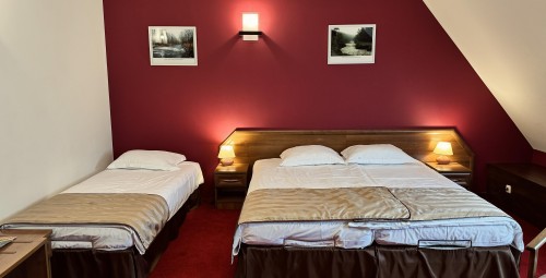 Urokliwy Pobyt w Beskidach (2 Noce, 2 Osoby) | Rzyki | Oberża Czarny Groń | Prezent na Ślub_P