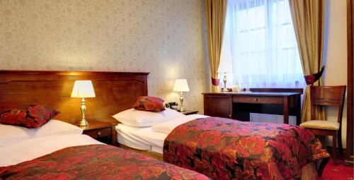 Odprężający Pobyt (2 Noce, 2 Osoby) | Hotel Kazimierski Zdrój | Janowiec-Prezent dla ZNajomych_P