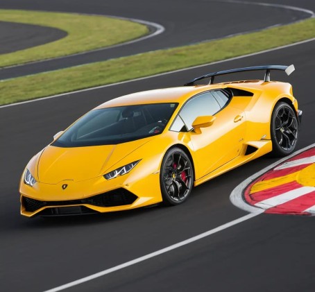 Jazda Lamborghini Huracan | 1 okrążenie | Wiele Lokalizacji