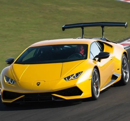 Jazda Lamborghini Huracan | 2 okrążenia | Wiele Lokalizacji