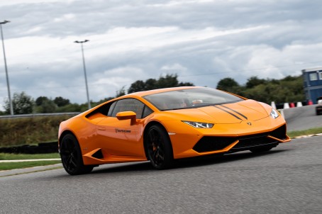 Jazda Lamborghini Huracan | 1 okrążenie | Tor Główny Poznań