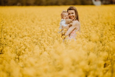 Kurs Fotografii Plenerowej z Sesją Zdjęciową (3 godziny) | Pozna-prezent dla Mamy_P