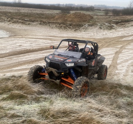 Jazda Sportowym Buggy SSV (120 minut) | Trzebiatów