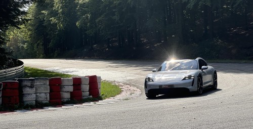 Jazda Porsche Taycan Cross Turismo 4S Performance Plus dla Dwojga | 1 okrążenie | Tor Kielce | Prezent dla Urodziny_P