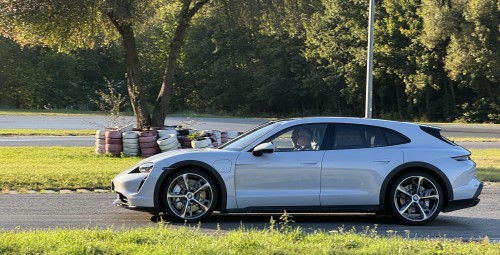 Jazda Porsche Taycan Cross Turismo 4S Performance Plus | 2 okrążenia | Tor Kielce | Prezent dla Niego_P
