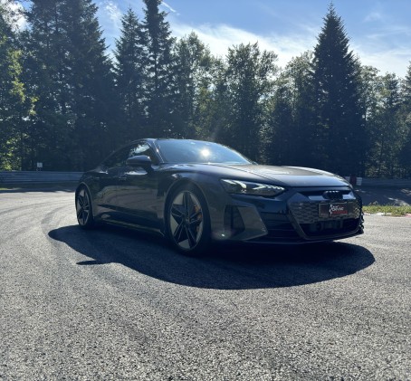 Jazda Audi E-tron GT | 2 okrążenia | Kielce