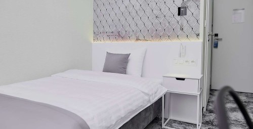 Relaksujący Pobyt (1 Noc, 1 Osoba) | Żyrardów | Tulip Inn Żyrardów-Prezent dla Niego_P