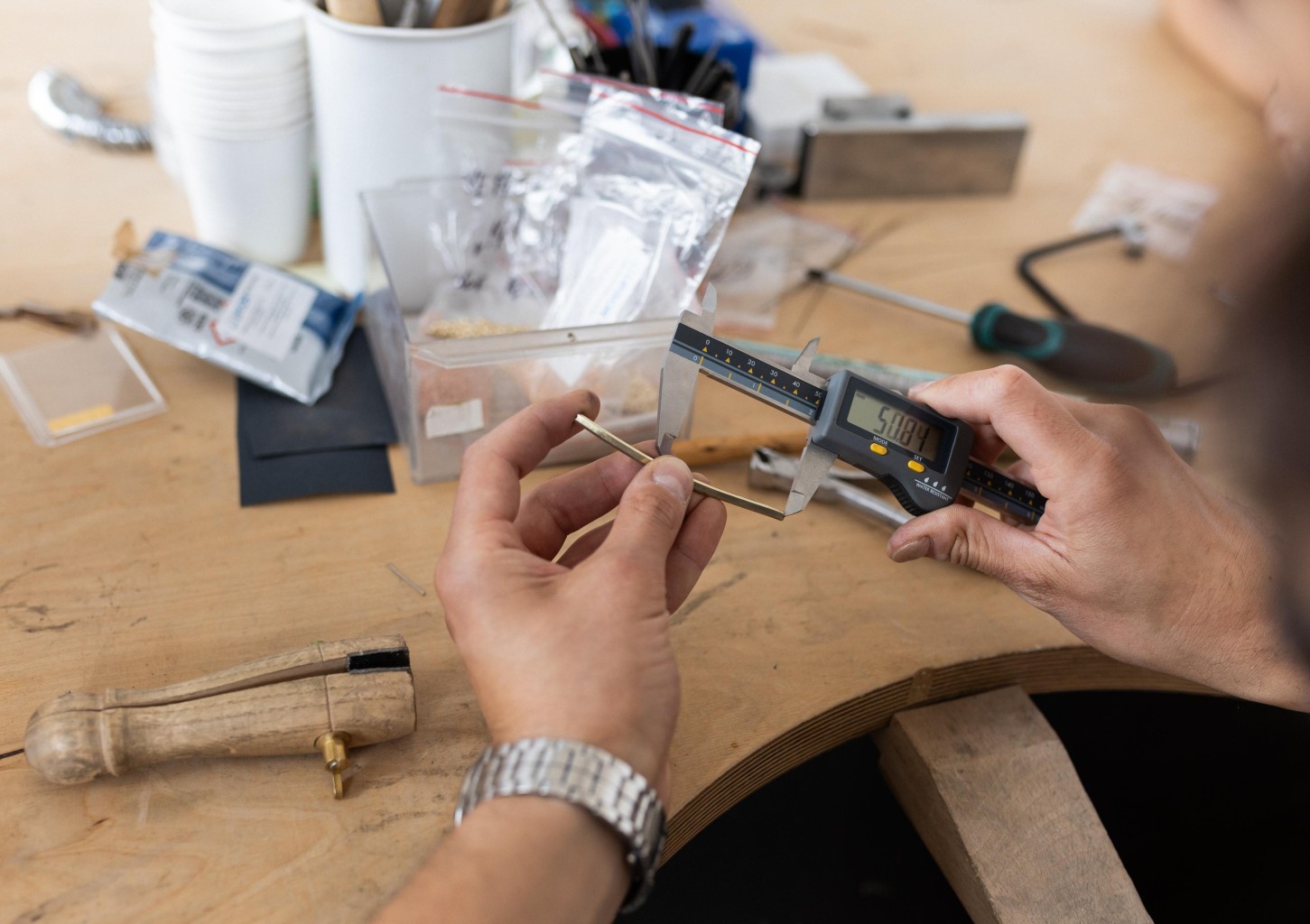 Warsztaty Jubilerskie “Stwórz Własny Pierścionek i Sygnet” dla Dwojga | Gdańsk