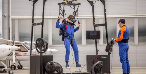 Symulator Skoku Spadochronowego dla Dwojga | Warszawa | Chrcynno-Prezent dla Znajomych_P