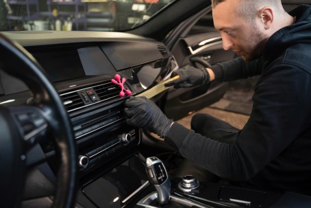 Mycie Twojego Samochodu - Detailing Wnętrz Mini | Lublin