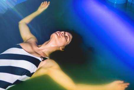 Relaksacyjna Sesja Floatingu dla Dwojga | Tychy