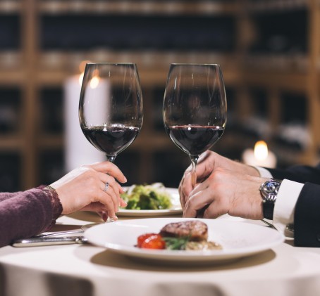 Romantyczna Kolacja dla Dwojga | Rymań