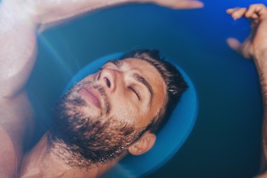 Relaksacyjna Sesja Floatingu dla Dwojga (45 minut) | Poznań | Prezent dla Przyjaciół_S