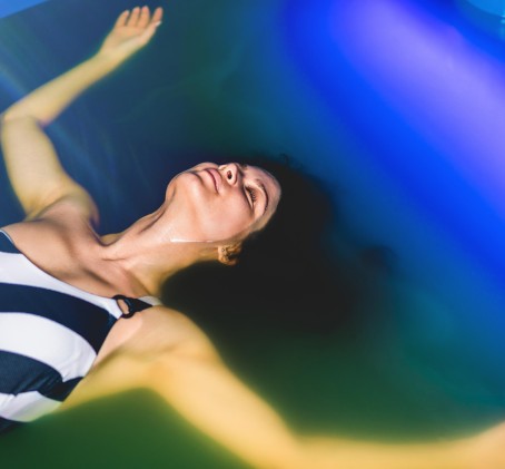 Relaksacyjna Sesja Floatingu dla Dwojga (60 minut) | Poznań