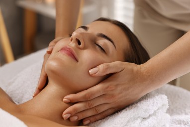 Karta Podarunkowa Medical Beauty | Borówiec | Prezent dla Niej_S