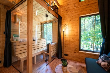 Romantyczny Pobyt w Domku na Drzewie w Tygodniu (2 Noce, 2 Osoby)  | Tree Houses | Olszanka-Prezent dla Dwojga_P