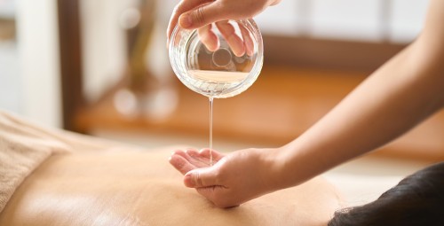 Masaż Gorącymi Olejkami z Peelingiem | Włocławek-Prezent dla Ukochanej_S