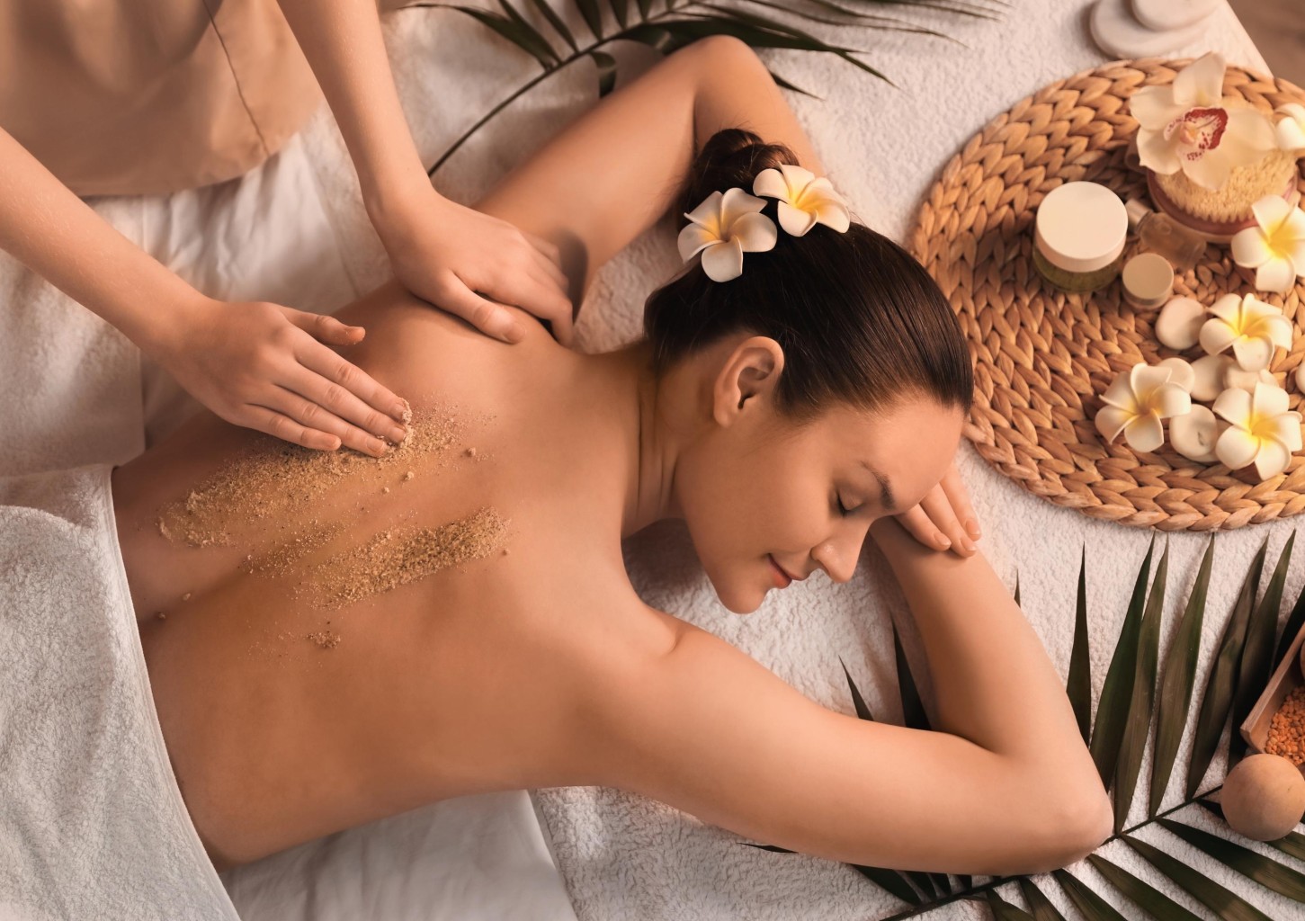Masaż Gorącymi Olejkami z Peelingiem | Włocławek
