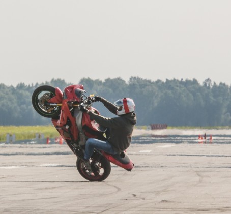 Nauka Wheelie - Jazda na Jednym Kole (120 minut) | Ryczołek