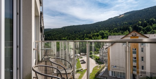 Wymarzony Pobyt w Górach | Wiele Lokalizacji | Sun & Snow Czarna Góra Resort-Prezent dla Przyjaciół_P