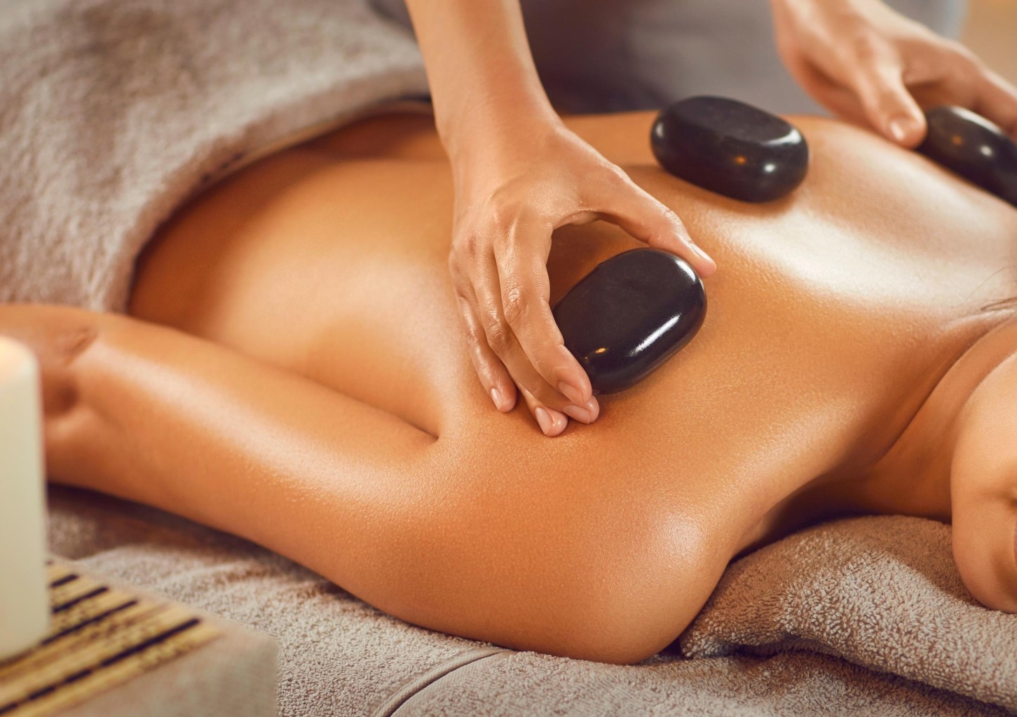 Masaż Gorącymi Kamieniami | Katowice