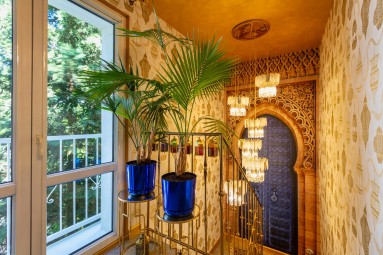 Pobyt w Willi z Jacuzzi w Tygodniu (1 Noc, 1-15 Osób) | Gdańsk | Princess Palace-Prezent na WIeczór Kawalerski_P