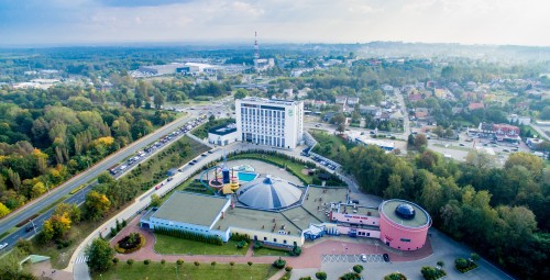 Romantyczny Pobyt (1 Noc, 2 Osoby) | Dąbrowa Górnicza | Prezent na Rocznicę_P