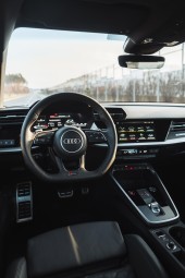 Poprowadź Audi RS3 Ulicami Miasta | Poznań-Prezent na Urodziny_P