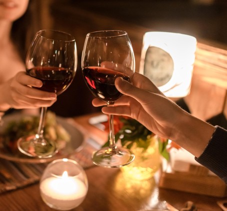Polska Kolacja Degustacyjna z Winem dla Dwojga | Pawłówek