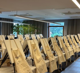 Malowanie przy Winie “Akt MPski” | Wrocław | Prezent na Urodziny_P