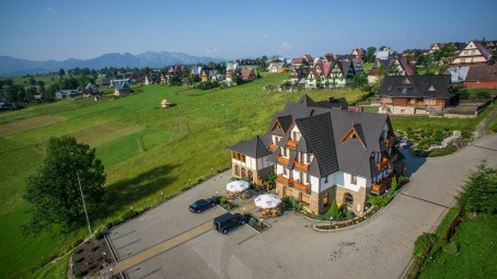 Romantyczny Pobyt (2 Noce, 2 Osoby) | Hotel Redyk | Ząb | Prezent dla Rodziców_P