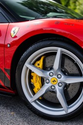 Poprowadź Ferrari F8 | 2 okrążenia | Wiele Lokalizacji-Prezent na Urodizny_S